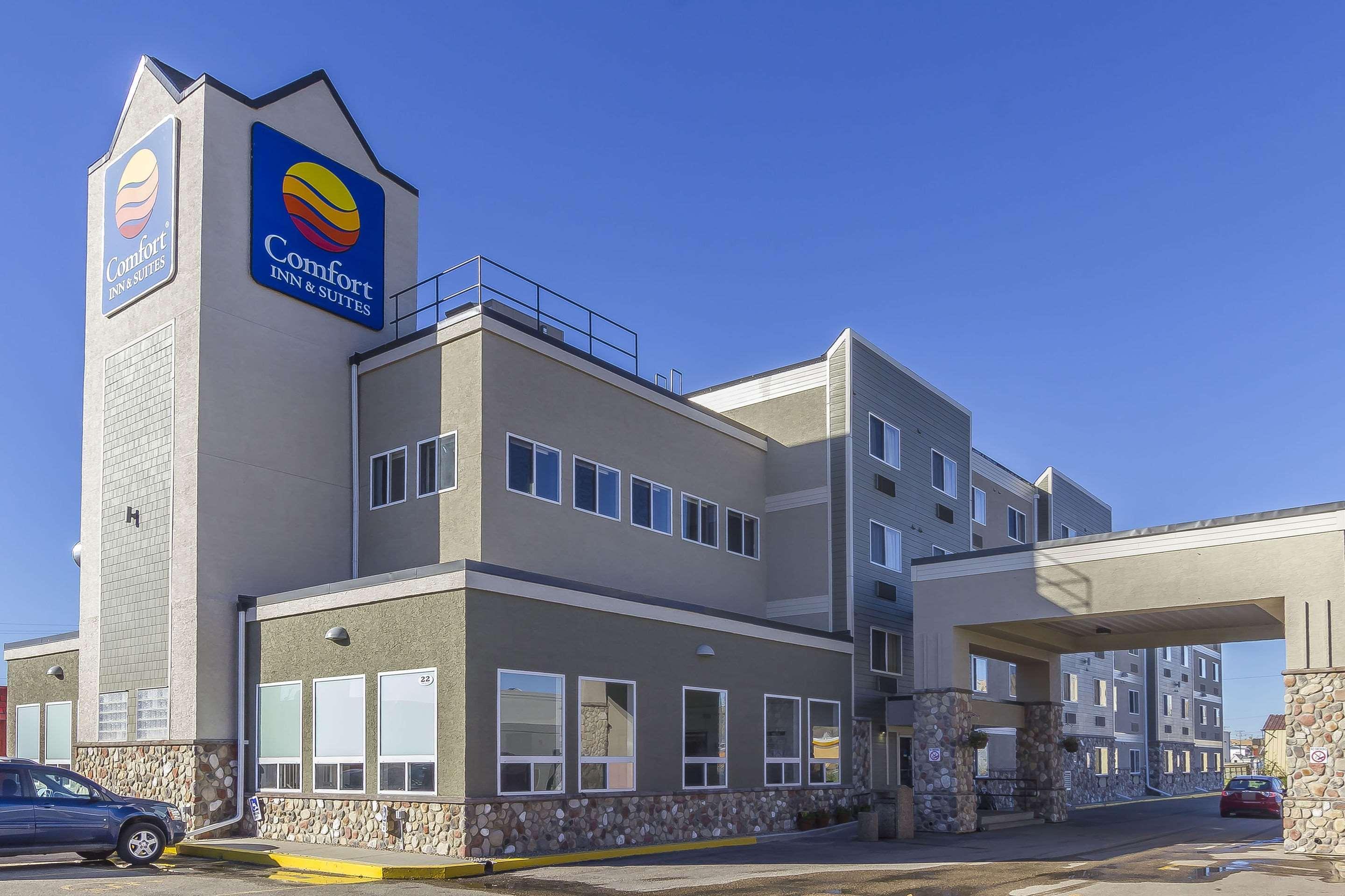 יורקטון Comfort Inn & Suites מראה חיצוני תמונה