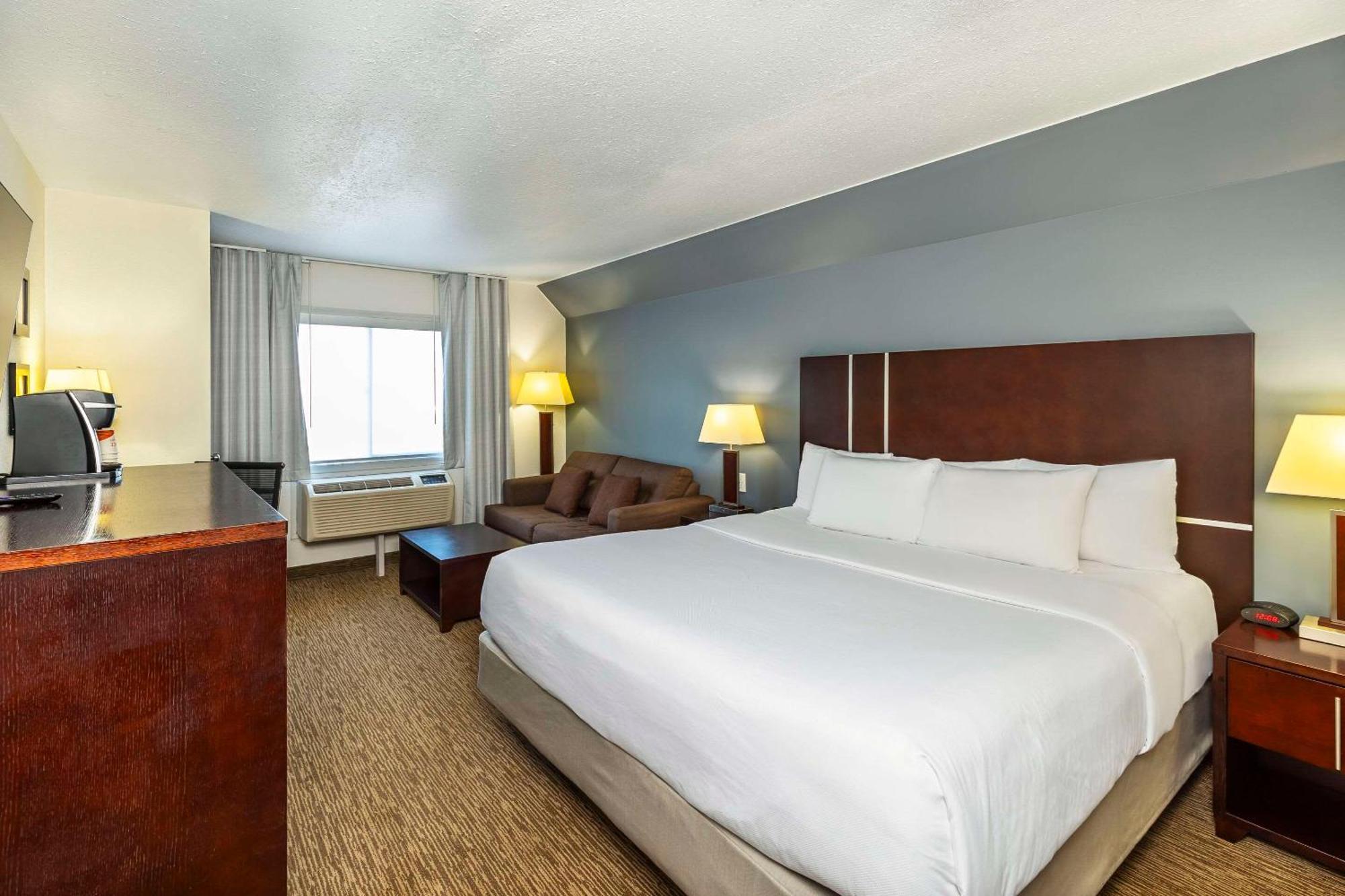 יורקטון Comfort Inn & Suites מראה חיצוני תמונה