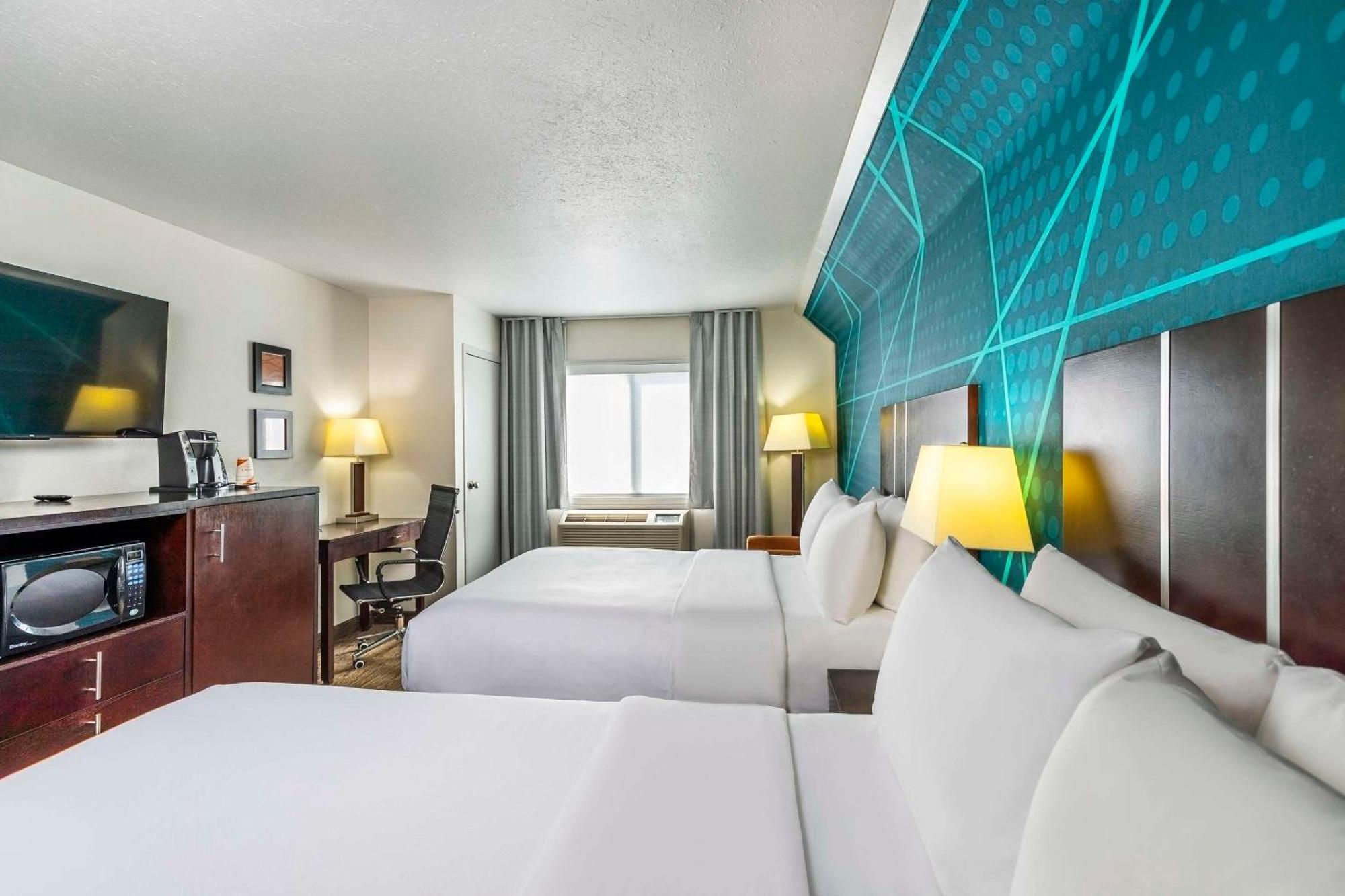 יורקטון Comfort Inn & Suites מראה חיצוני תמונה