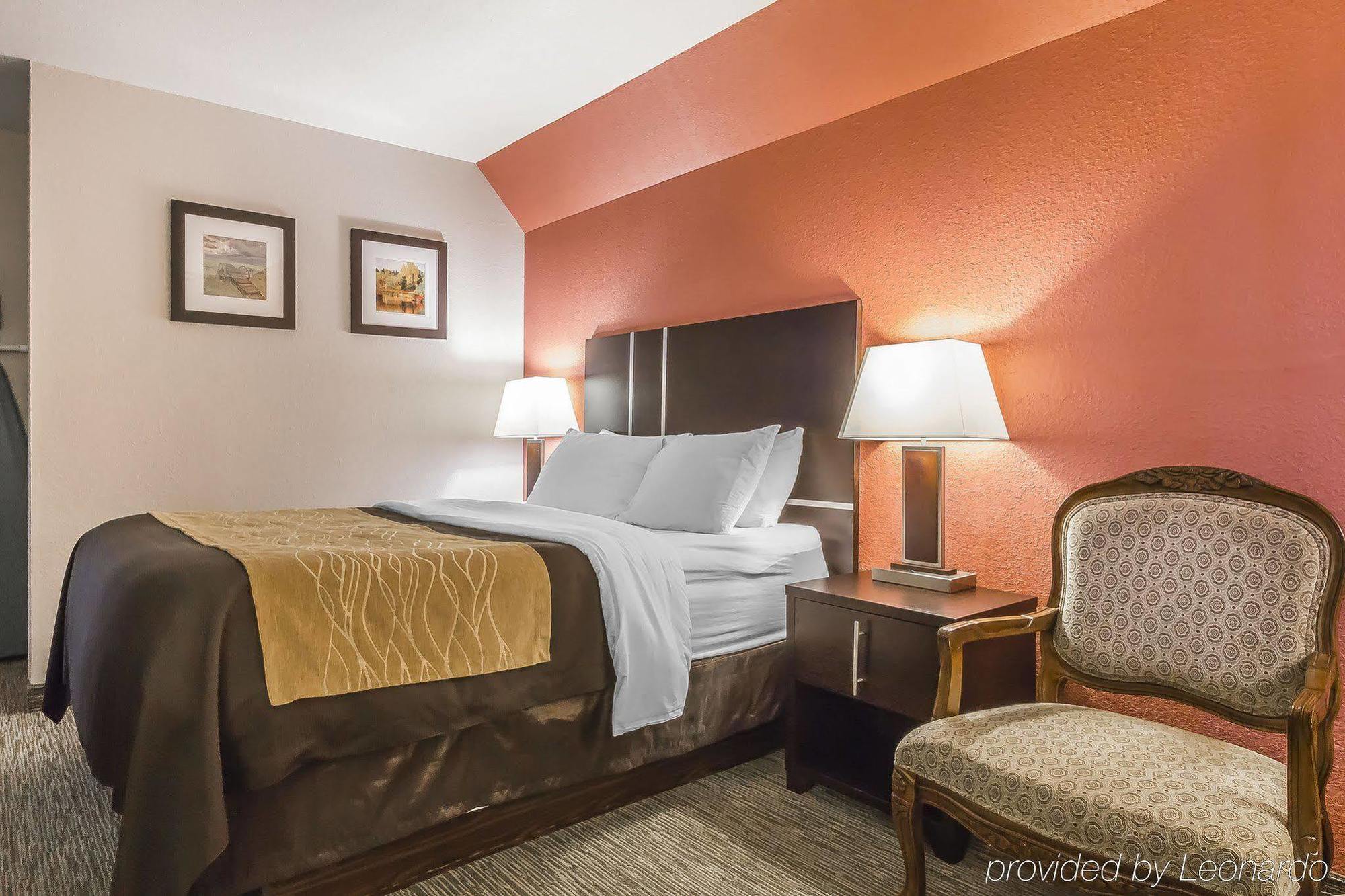 יורקטון Comfort Inn & Suites מראה חיצוני תמונה