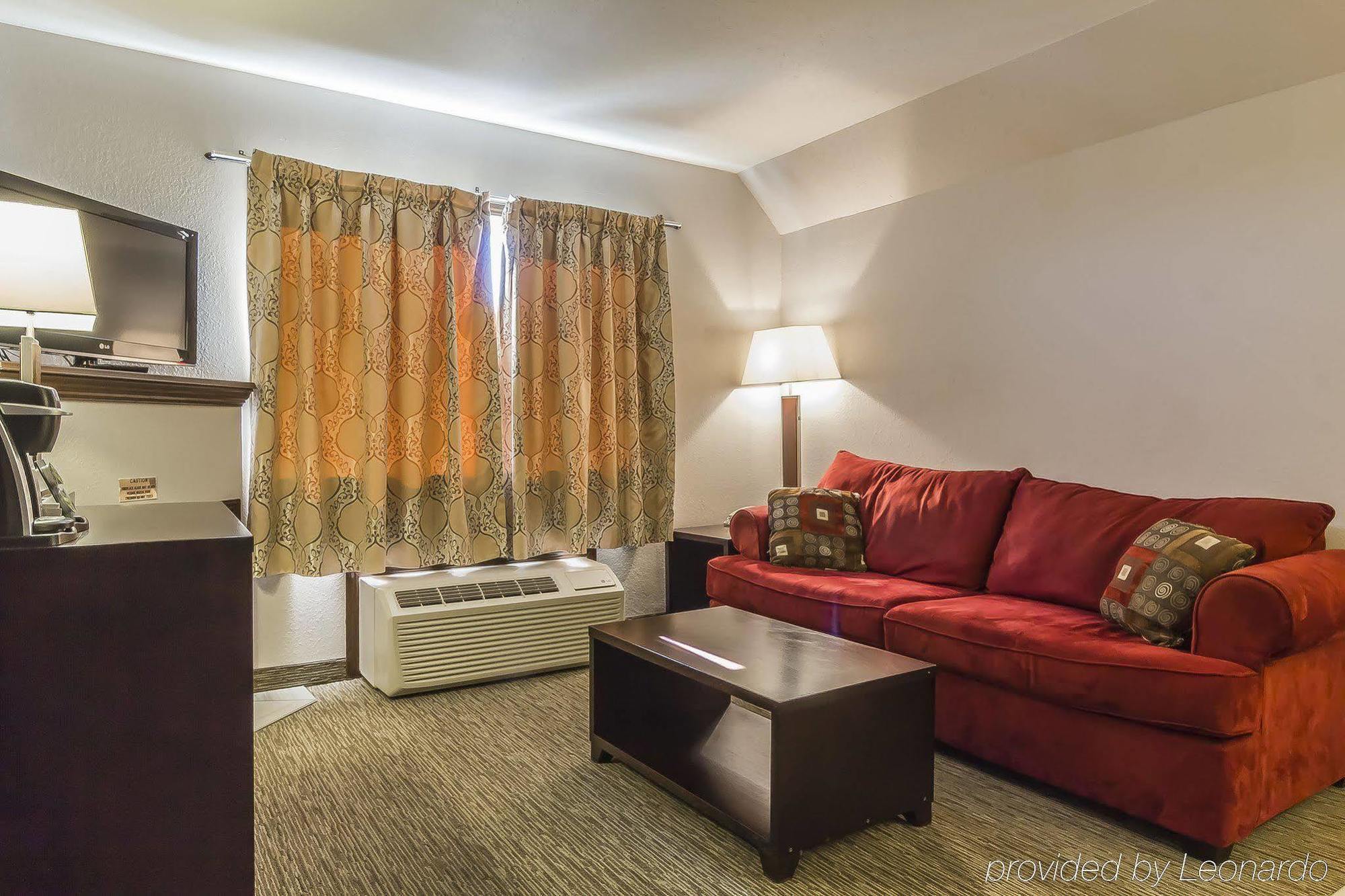 יורקטון Comfort Inn & Suites מראה חיצוני תמונה